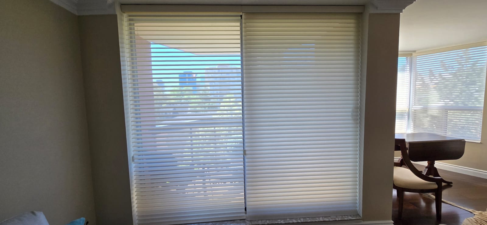Installed window blinds after cleaning service